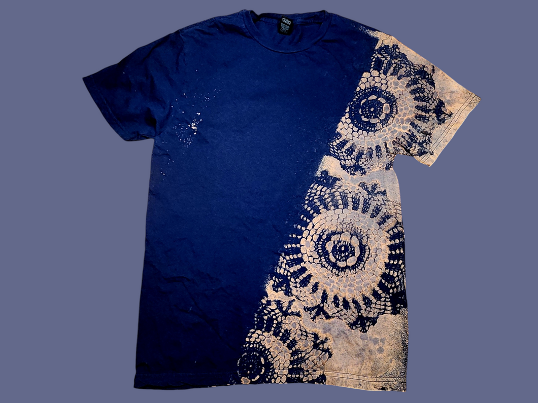 Reverse short sleeve Size adult small