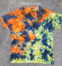 Load image into Gallery viewer, Scrunch Short Sleeve Tshirt Size Unisex Large
